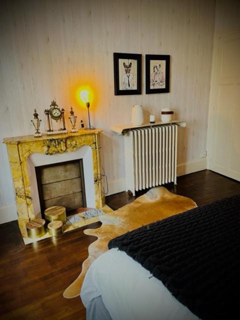 Domaine De La Croix De Saint Lambert Bed & Breakfast Poix-Terron Dış mekan fotoğraf